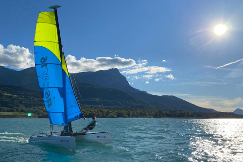 Catamaran RS16 lac Serre Poncon